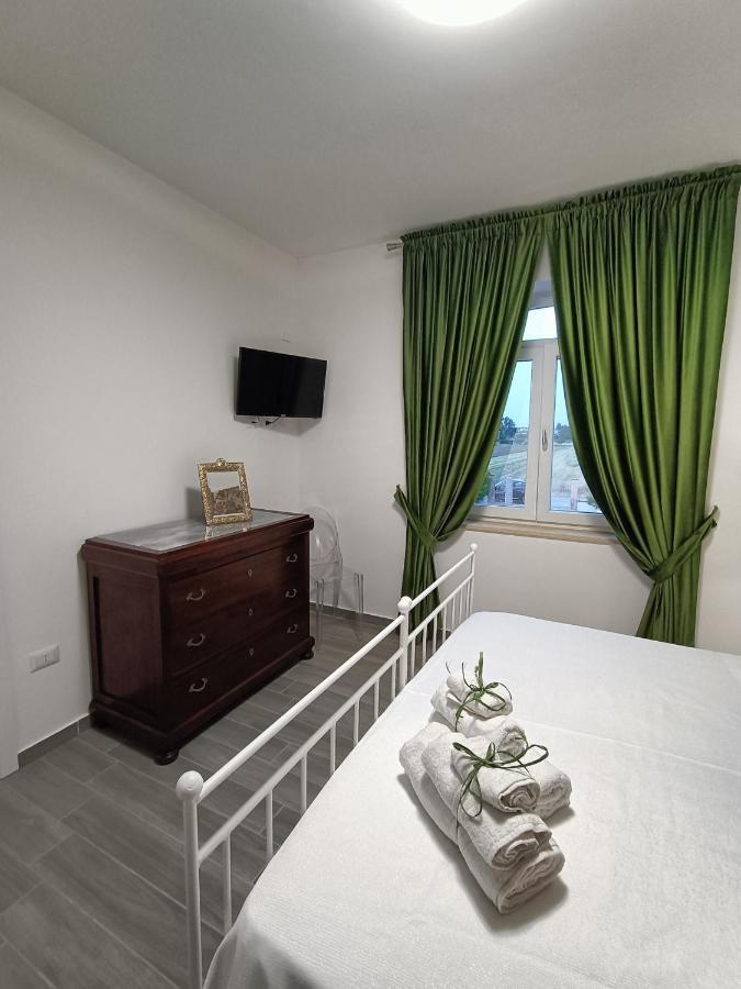 パエストゥム La Ricarda Dimora Di Campagna Bed & Breakfast エクステリア 写真