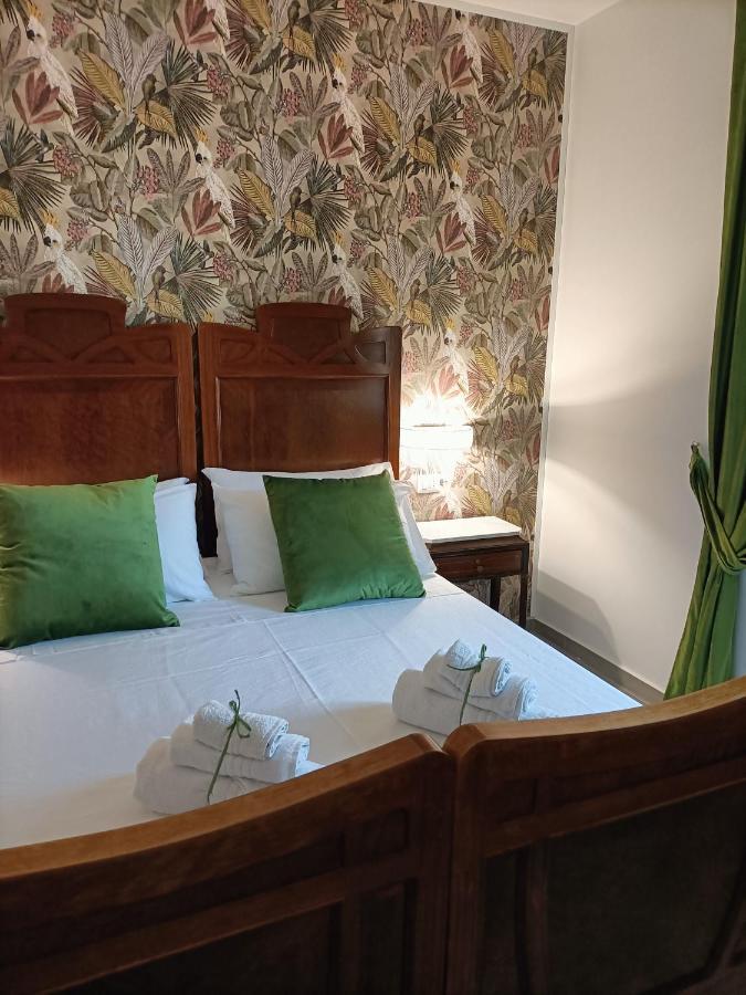 パエストゥム La Ricarda Dimora Di Campagna Bed & Breakfast エクステリア 写真