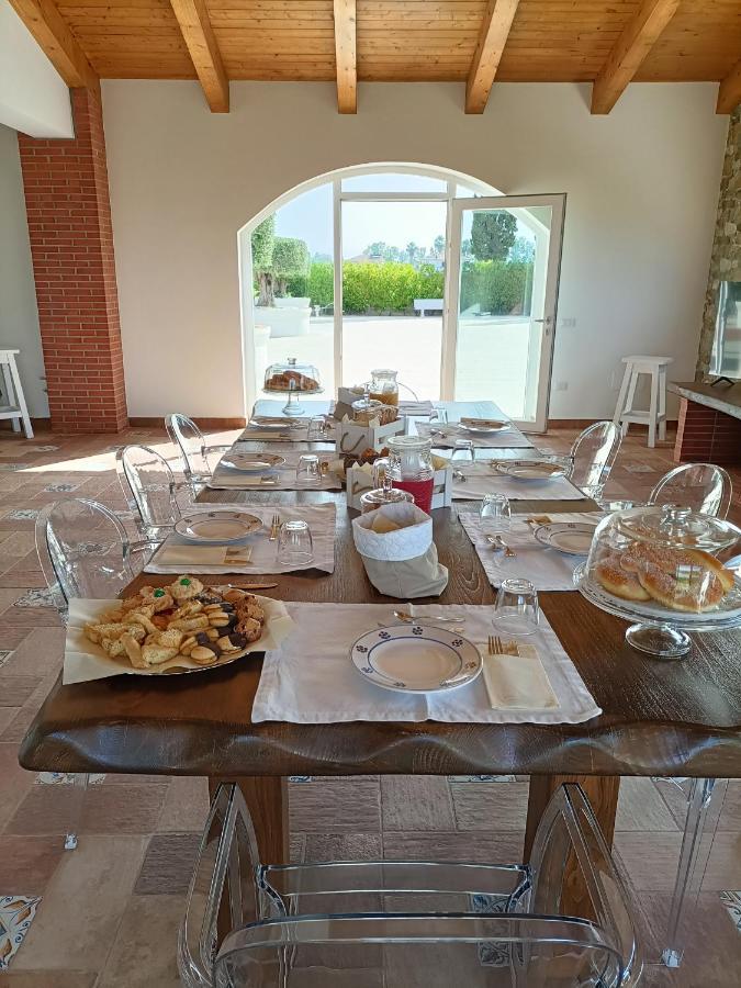 パエストゥム La Ricarda Dimora Di Campagna Bed & Breakfast エクステリア 写真